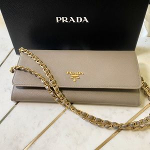 Prada wallet on a chain